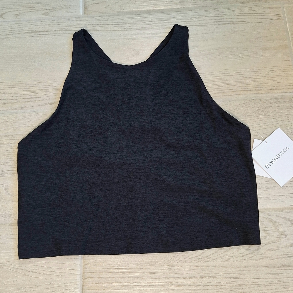 Beyond Yoga Women's Soft Black Spacedye Refocus Cropped Racerback Tank Top - XL - Picture 5 of 12